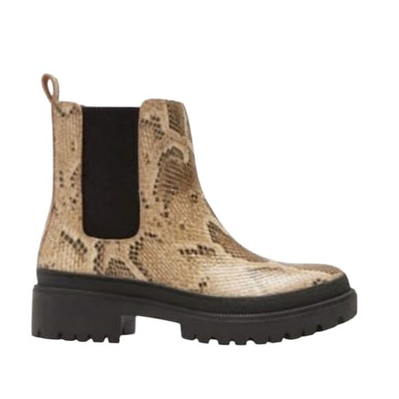 NWOT Women's Lucky Brand Ellerey Lug Leather Bootie - Sz 7.5 - Picture 1 of 6